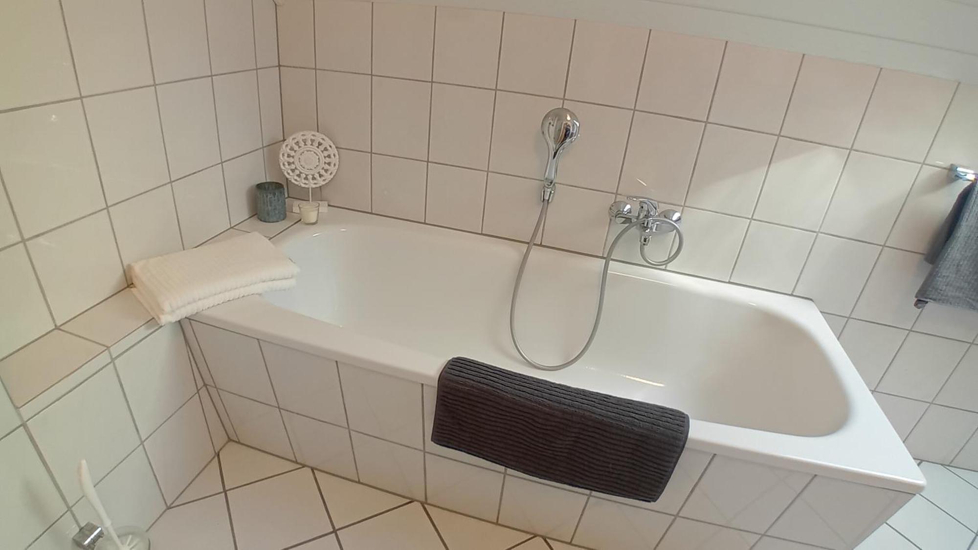 Ferienwohnung In Der Jeessjass Bleialf Exteriör bild