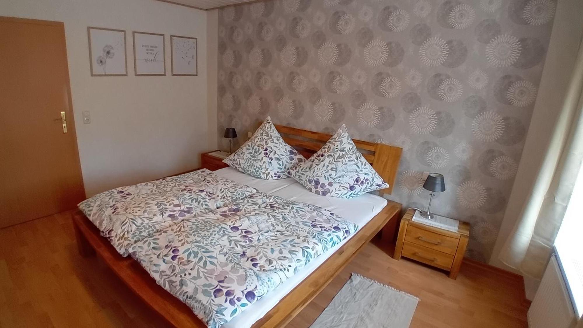 Ferienwohnung In Der Jeessjass Bleialf Exteriör bild