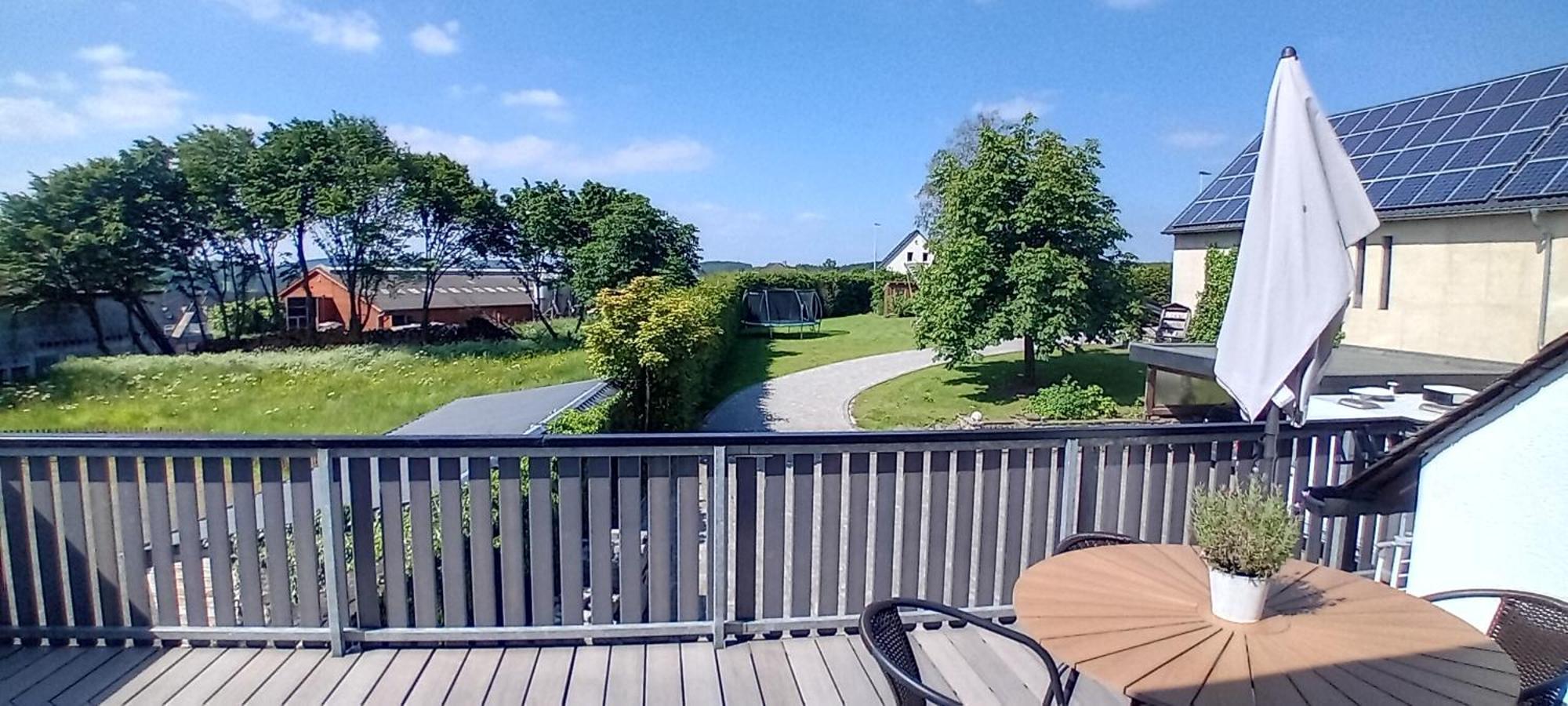 Ferienwohnung In Der Jeessjass Bleialf Exteriör bild